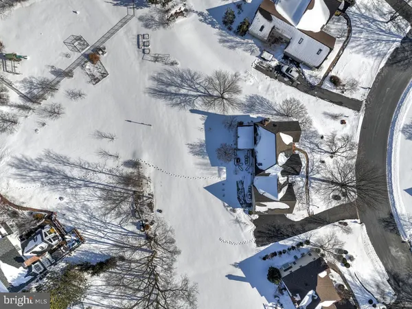 $775,000 | 1021 Steeplechase Drive, Lancaster, PA 17601