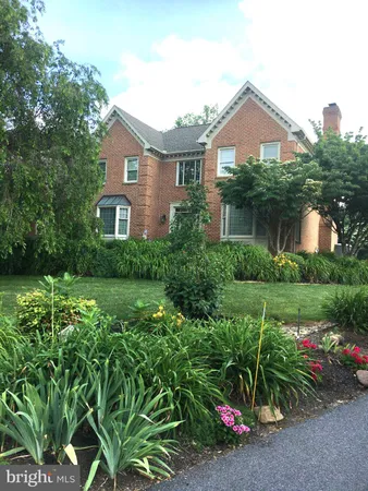 $775,000 | 1021 Steeplechase Drive, Lancaster, PA 17601