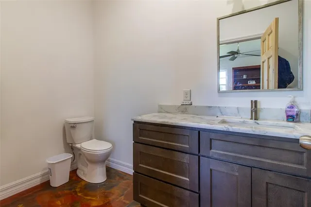 $950,000 | 20221 Southwest 5th Place, Dunnellon, FL 34431