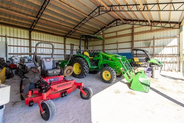 $950,000 | 20221 Southwest 5th Place, Dunnellon, FL 34431