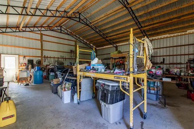 $950,000 | 20221 Southwest 5th Place, Dunnellon, FL 34431