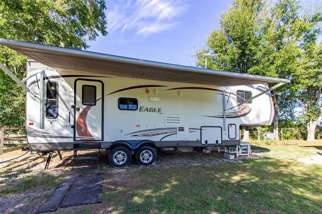 $950,000 | 20221 Southwest 5th Place, Dunnellon, FL 34431