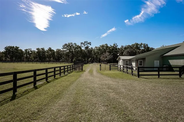 $950,000 | 20221 Southwest 5th Place, Dunnellon, FL 34431