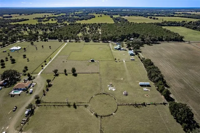 $950,000 | 20221 Southwest 5th Place, Dunnellon, FL 34431