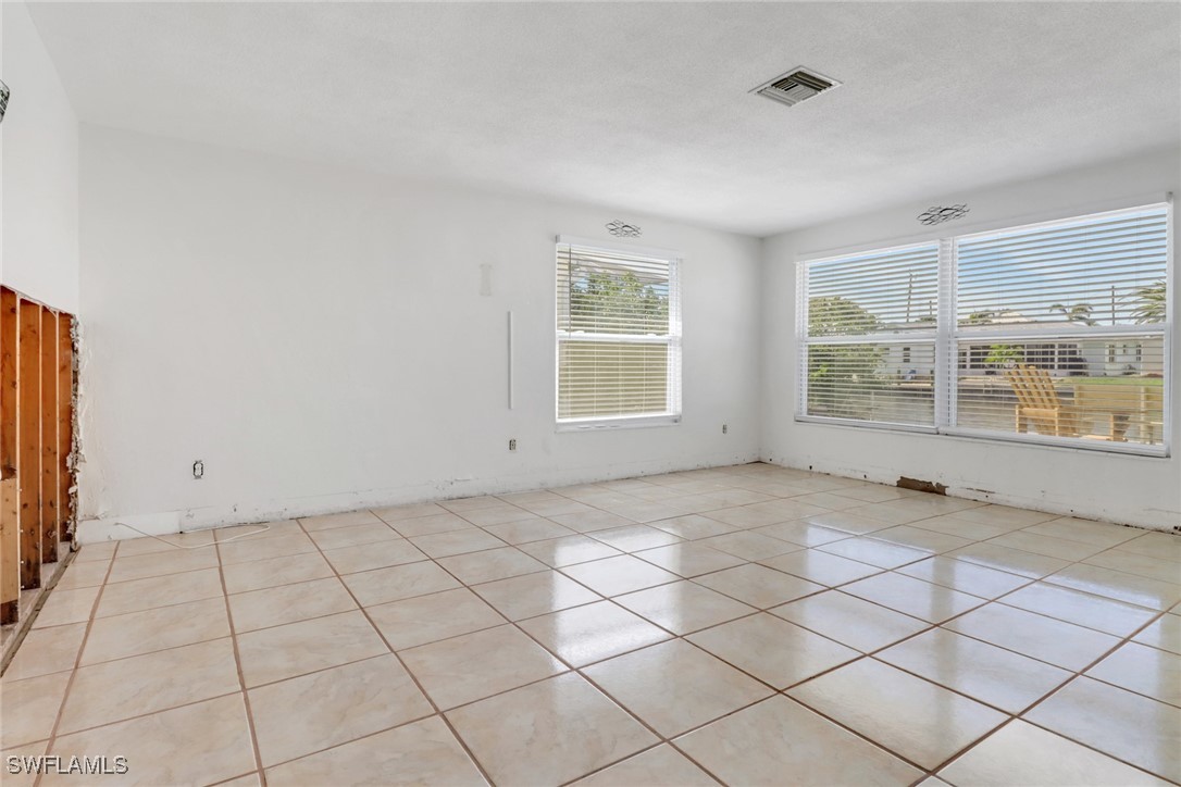 2686 Clyde Street Matlacha, FL 33993 - Photo 18 of 36 a view of an empty room and window