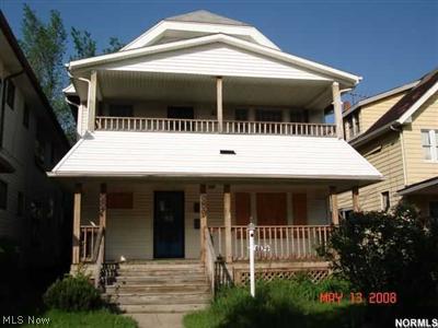 887 Paxton Road Cleveland, OH 44108 - Photo 1 of 1