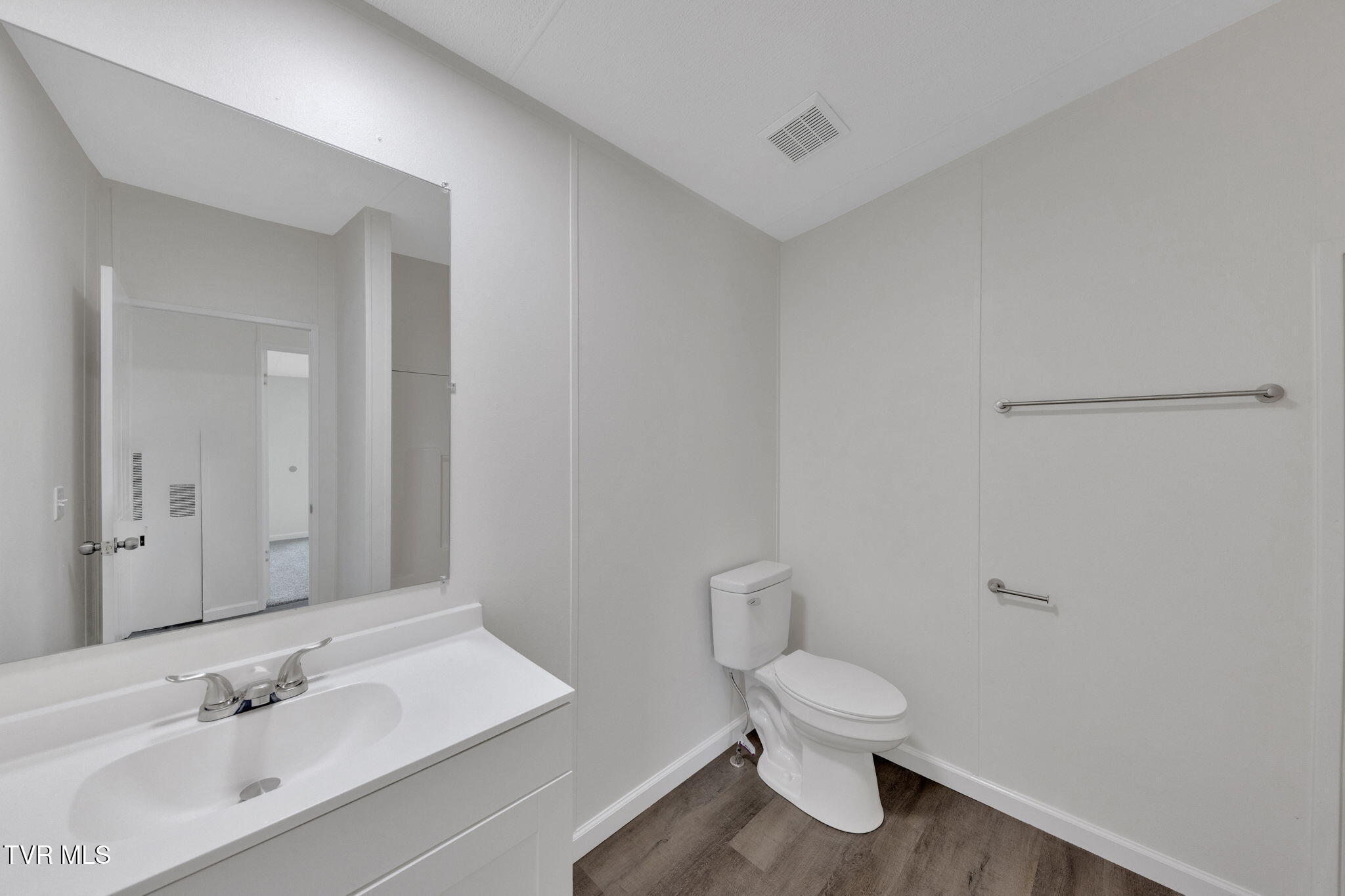 1041 Red Hill Road Newport, TN 37821 - Photo 22 of 34 24-web-or-mls-M50A9138