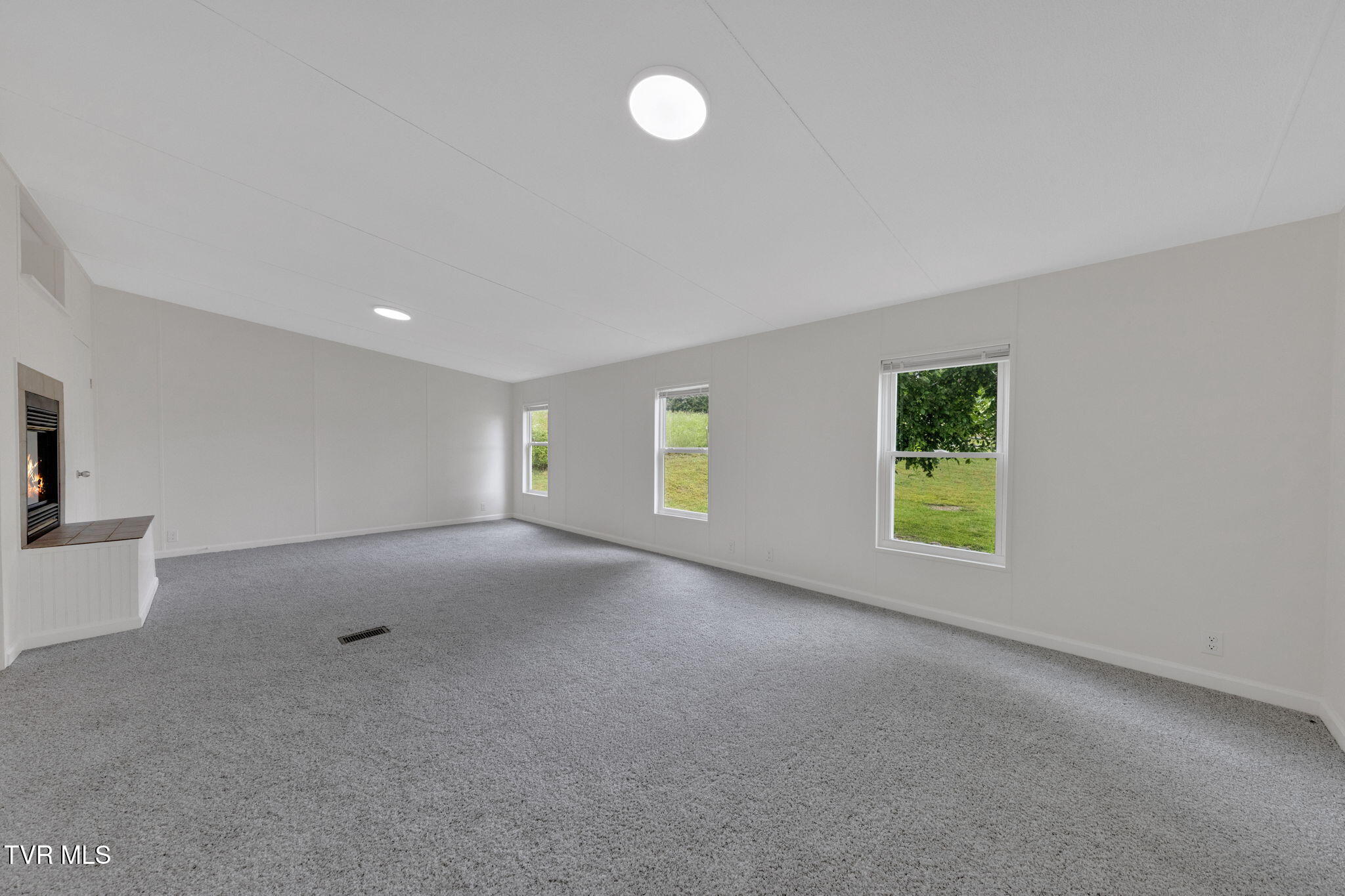 1041 Red Hill Road Newport, TN 37821 - Photo 6 of 34 4-web-or-mls-M50A9075
