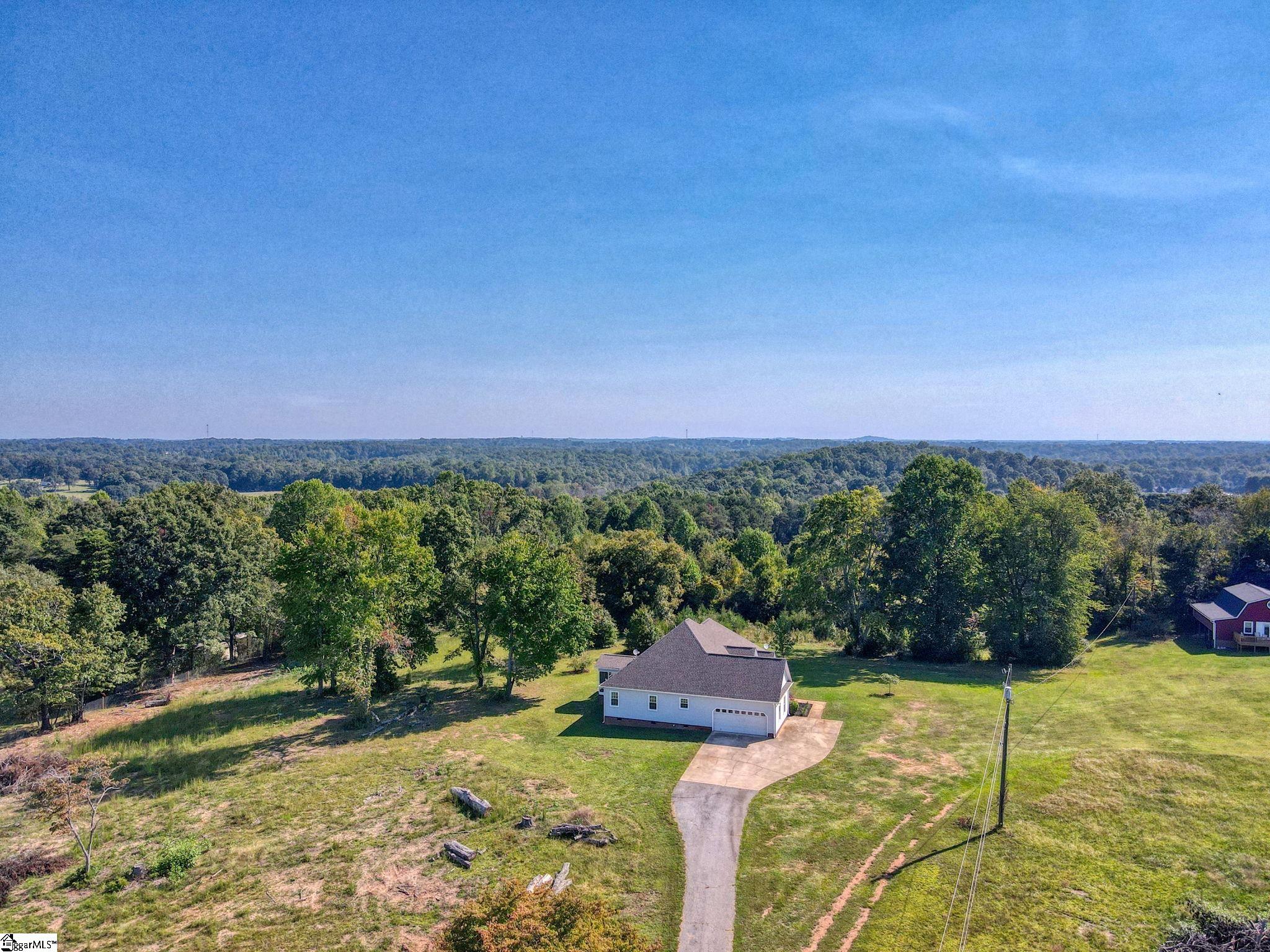 3840 Pennington Road Greer, SC 29651 - Photo 5 of 29