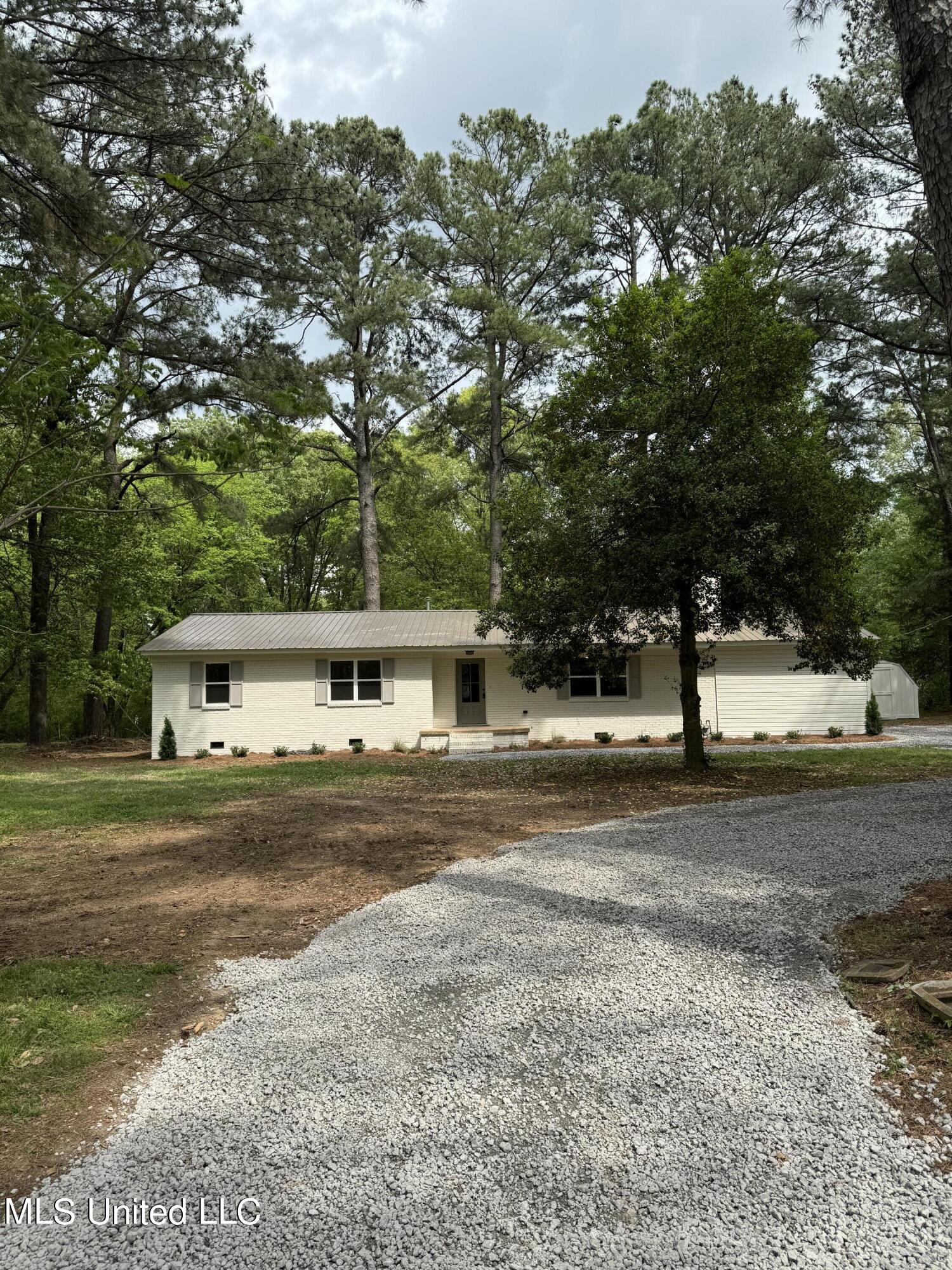 2902 Nolan Road Olive Branch, MS 38654 - Photo 21 of 48 IMG_5547