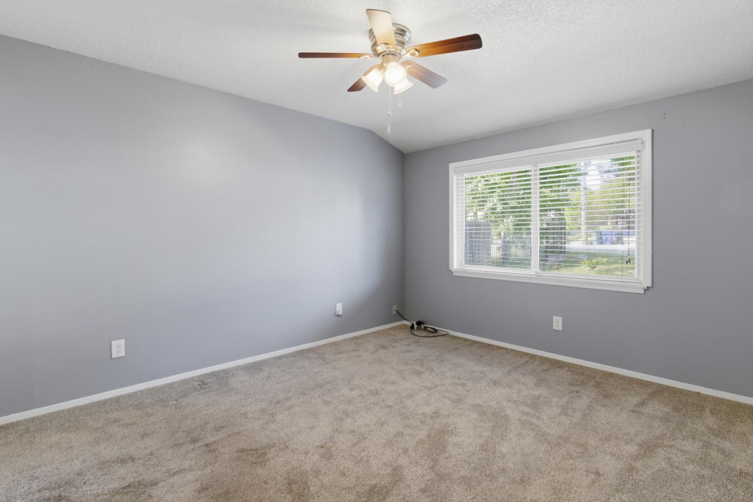 5262 Flagstone Street Carmichael, CA 95608 - Photo 31 of 31 a view of an empty room with a window