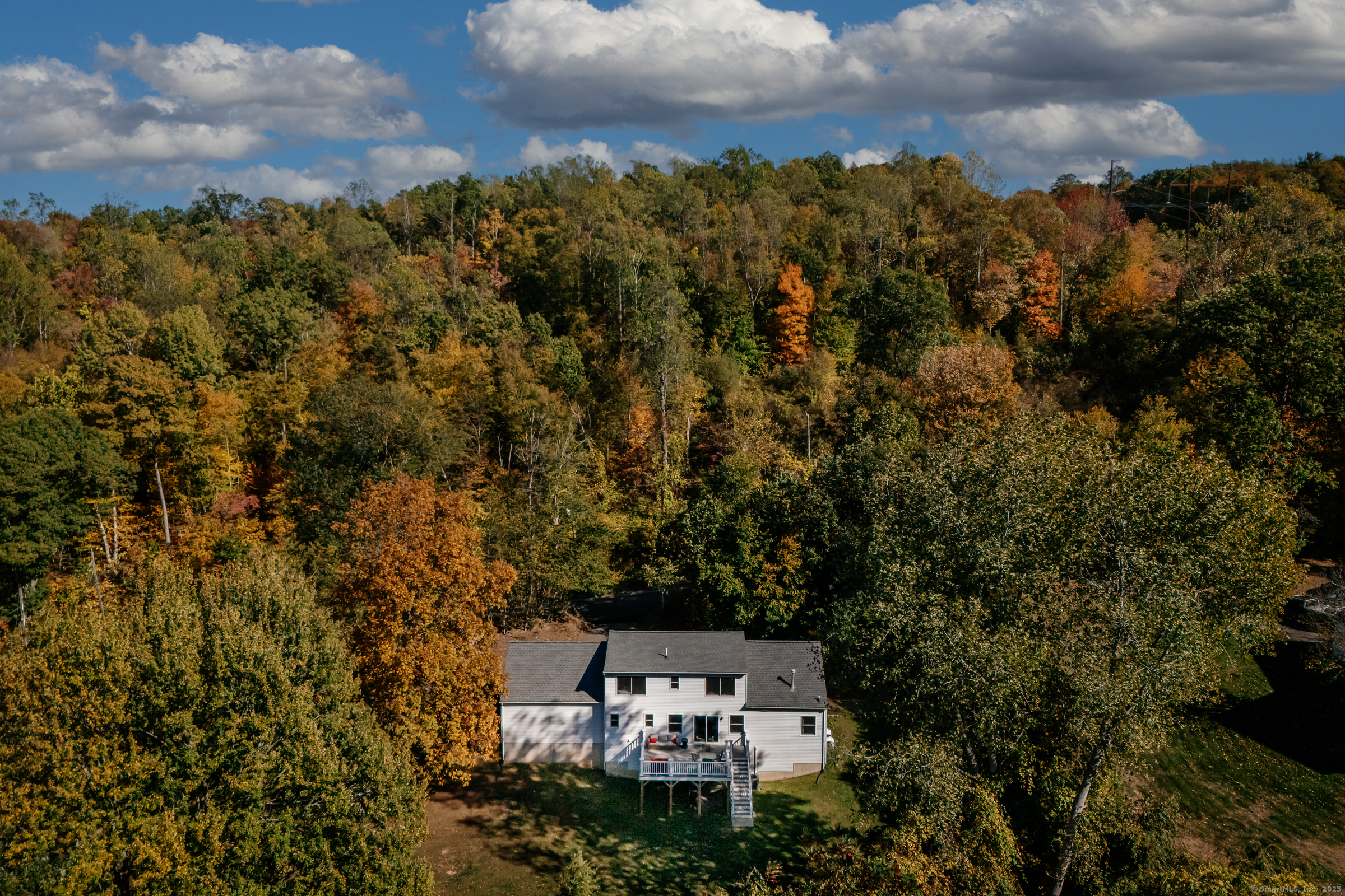 955 Chamberlain Hill Road Middletown, CT 06457 - Photo 1 of 1 Gallery Image 1