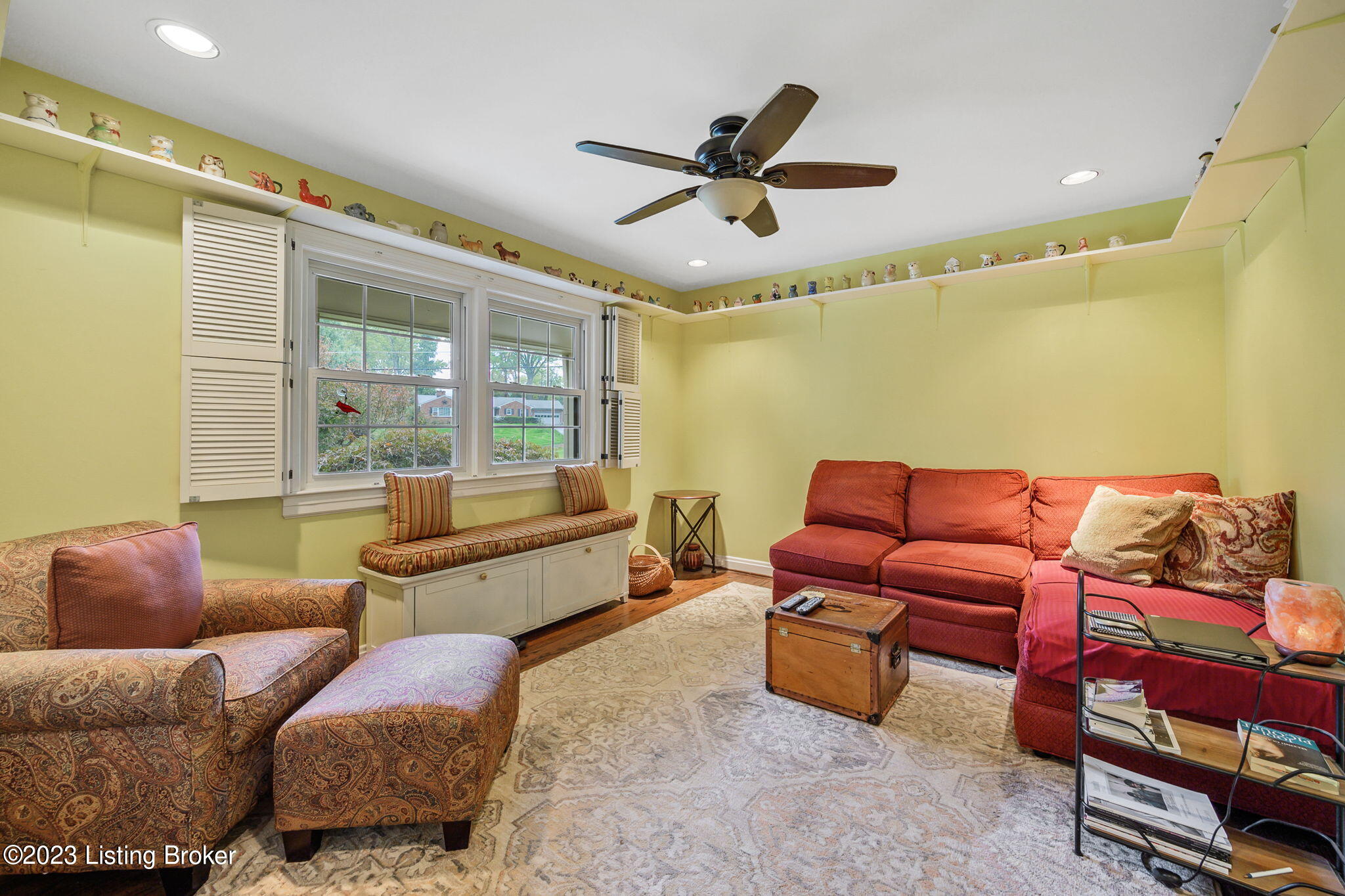 817 Alden Road Louisville, KY 40207 - Photo 13 of 45 Alden Rd 817_October 19, 2023_Seitz_FCP_