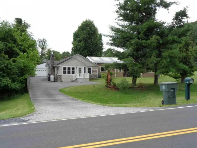 $234,900 | 1036 Cummings Street, Abingdon, VA 24211