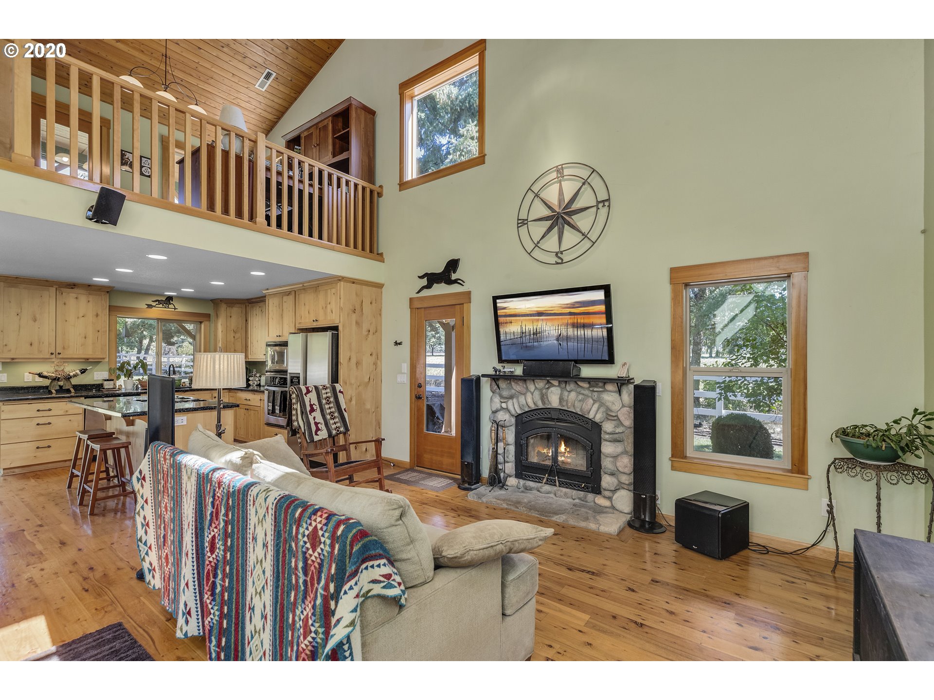 23140 South Redland Road Estacada, OR 97023 - Photo 4 of 32