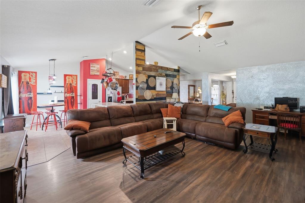12270 House Finch Road Weeki Wachee, FL 34614 - Photo 6 of 26