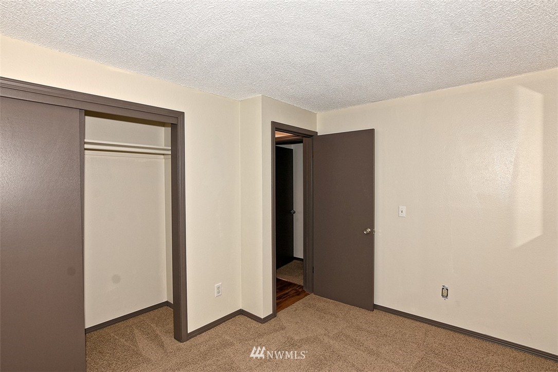 19401 Winesap Road Bothell, WA 98012 - Photo 17 of 24
