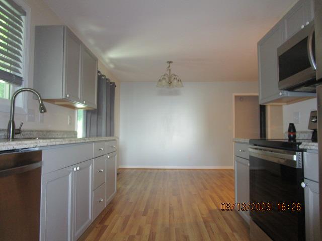 418 Whispering Pines Road Max Meadows, VA 24360 - Photo 7 of 21 Gallery Image 7