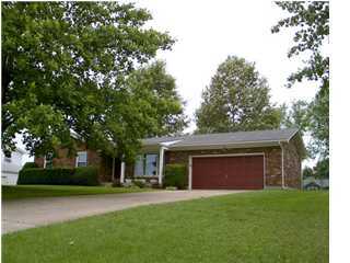 210 Topfield Road Louisville, KY 40229 - Photo 1 of 1 Primary Photo