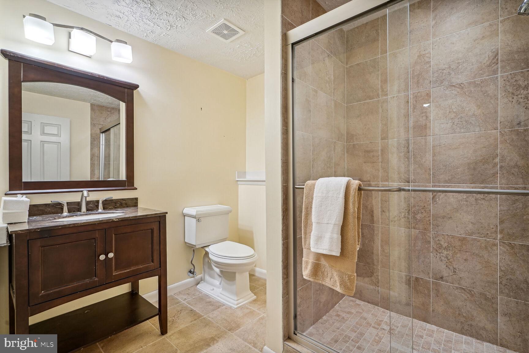 127 Forest Ridge Drive Sterling, VA 20164 - Photo 14 of 29