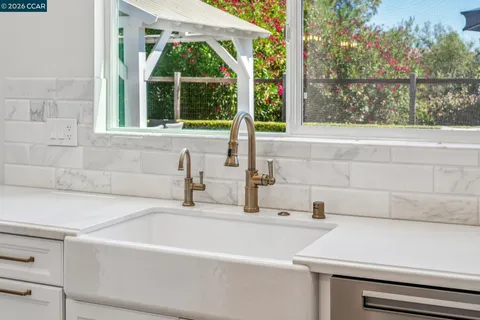 $1,985,000 | 135 Tenby Terrace, Danville, CA 94506