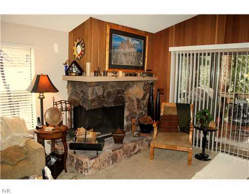 998 Driver Way, Unit 4 Incline Village, NV 89451 - Photo 3 of 16 Living Room.