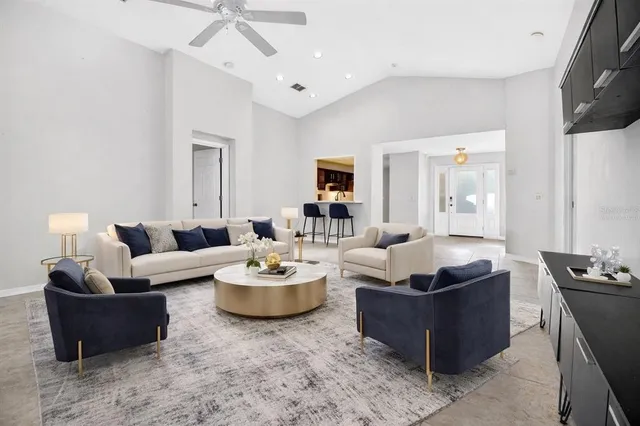 $425,000 | 2250 Chase Court, Mount Dora, FL 32757