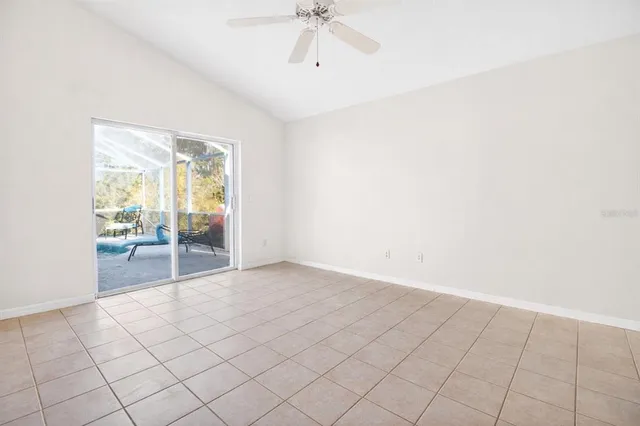 $425,000 | 2250 Chase Court, Mount Dora, FL 32757