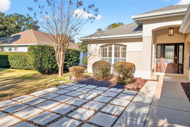 $425,000 | 2250 Chase Court, Mount Dora, FL 32757