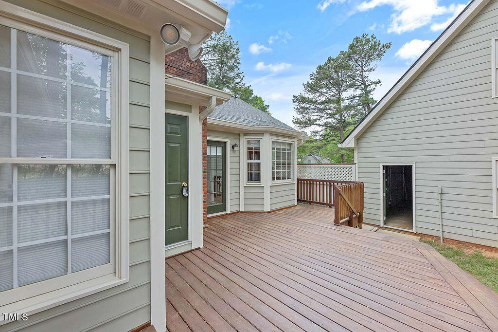 6444 Wynbrook Way Raleigh, NC 27612 - Photo 33 of 39 30