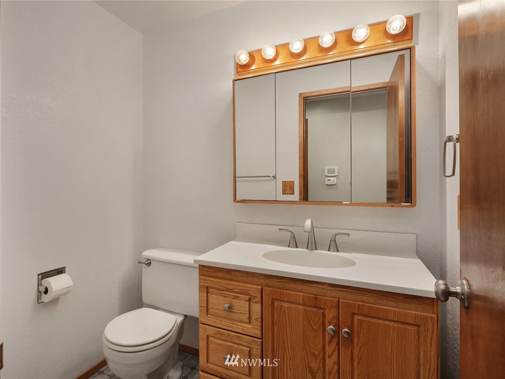 18313 Baldwin Road Bothell, WA 98012 - Photo 14 of 25