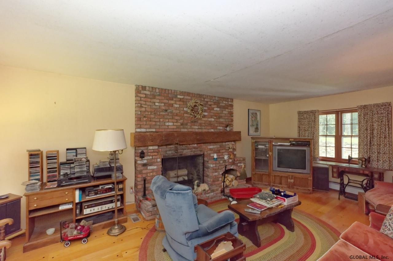 107 Sheer Road Averill Park, NY 12018 - Photo 7 of 75 Photo 7