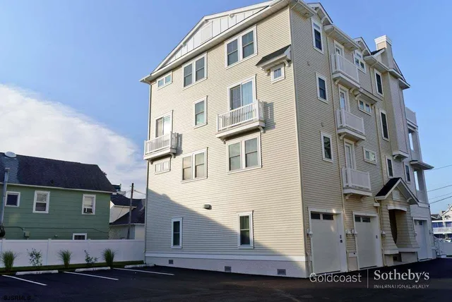 a view of yard with front door