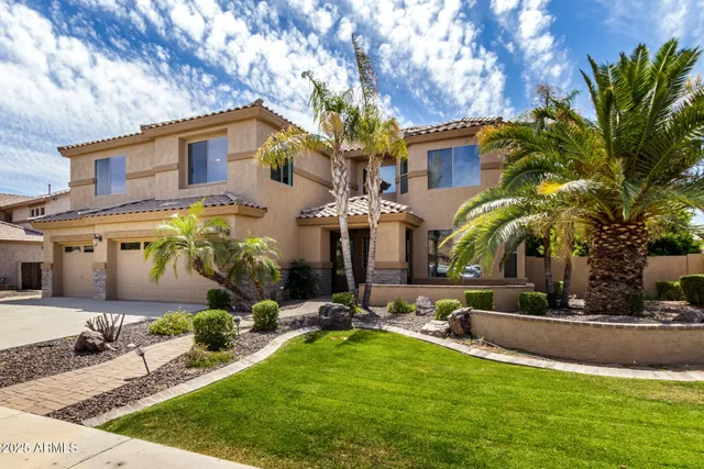 $799,500 | 2302 South Canfield, Mesa, AZ 85209