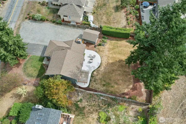 $1,000,000 | 1132 Crawford Road, Lynnwood, WA 98036
