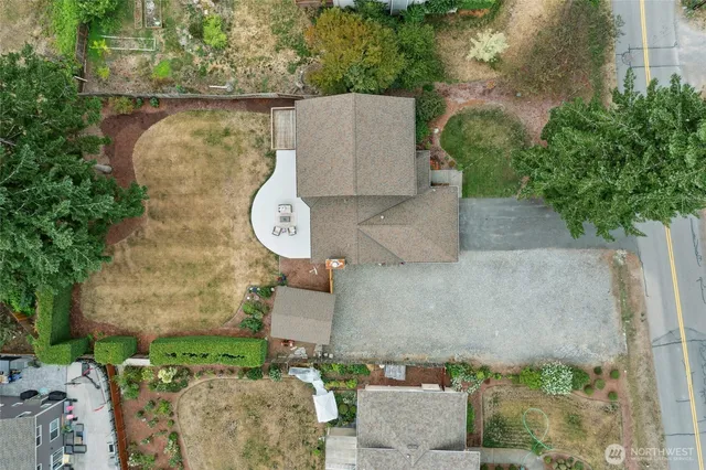 $1,000,000 | 1132 Crawford Road, Lynnwood, WA 98036