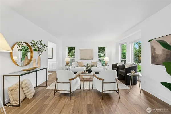 $1,000,000 | 1132 Crawford Road, Lynnwood, WA 98036