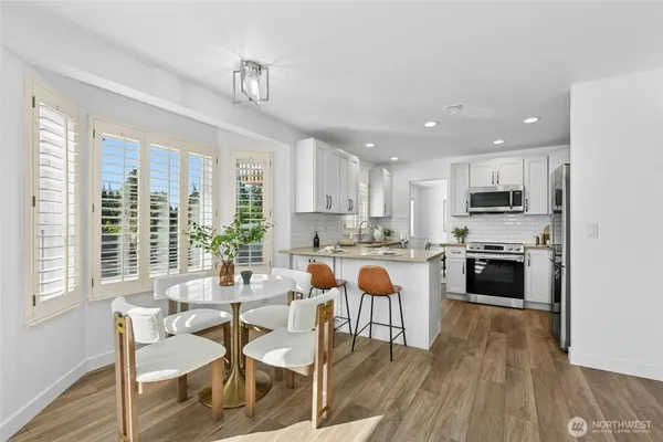 $1,000,000 | 1132 Crawford Road, Lynnwood, WA 98036