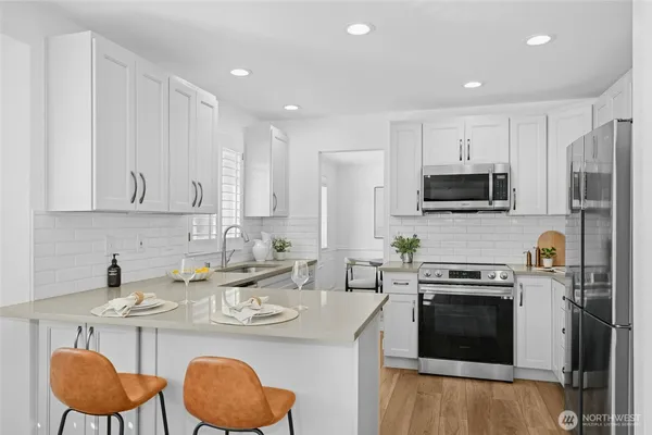 $1,000,000 | 1132 Crawford Road, Lynnwood, WA 98036