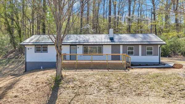 $425,000 | 85 Little Paws Lane, Fincastle, VA 24090
