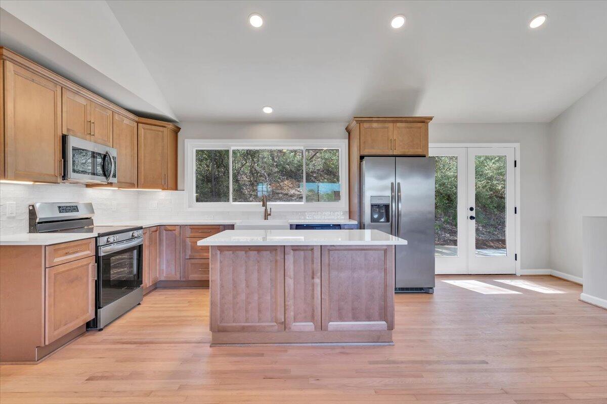 85 Little Paws Lane Fincastle, VA 24090 - Photo 13 of 47 016-MIB09553