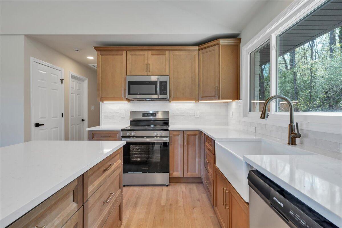 85 Little Paws Lane Fincastle, VA 24090 - Photo 14 of 47 018-MIB09559