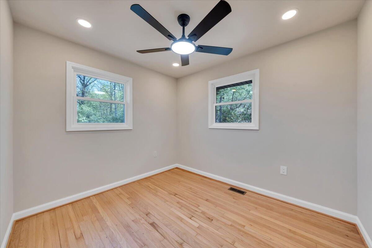 85 Little Paws Lane Fincastle, VA 24090 - Photo 20 of 47 025-MIB09580