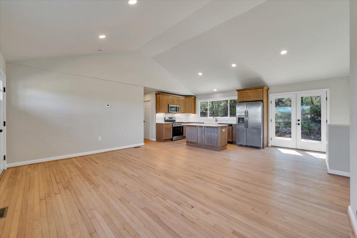 85 Little Paws Lane Fincastle, VA 24090 - Photo 10 of 47 012-MIB09541