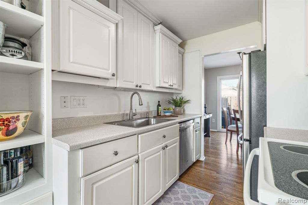 56 Stratford Lane Rochester Hills, MI 48309 - Photo 10 of 32