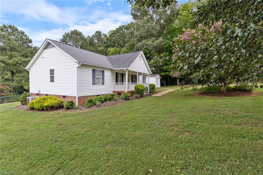 1701 Daniels Farm Road Mebane, NC 27302 - Photo 2 of 35 Gallery Image 2