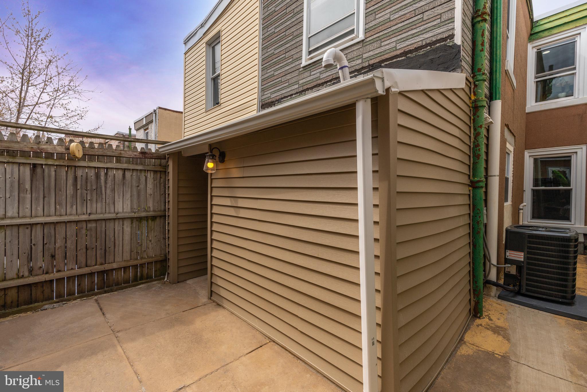 2229 Ritter Street Philadelphia, PA 19125 - Photo 45 of 58 Patio