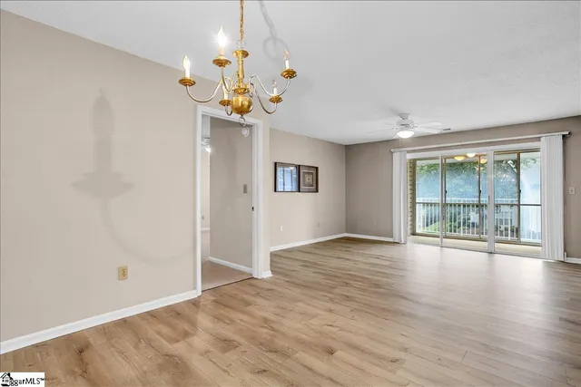 $179,900 | 4614 Old Spartanburg Road, Unit 28, Taylors, SC 29687