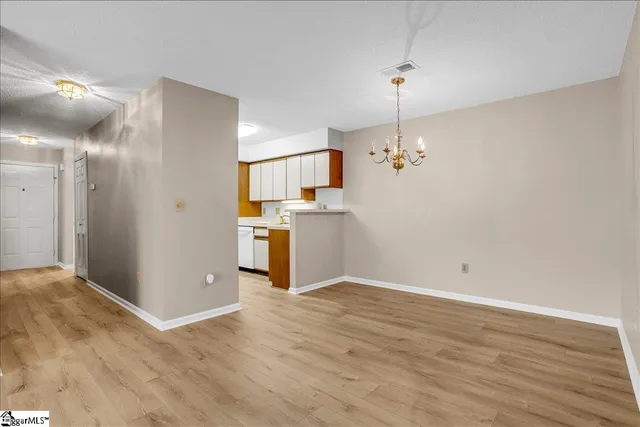 $179,900 | 4614 Old Spartanburg Road, Unit 28, Taylors, SC 29687