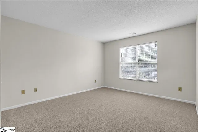 $179,900 | 4614 Old Spartanburg Road, Unit 28, Taylors, SC 29687